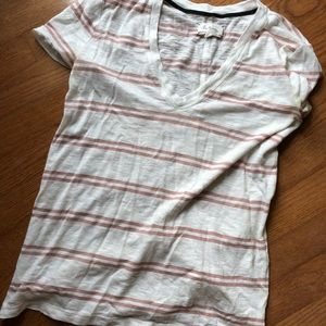 Lou and grey v neck